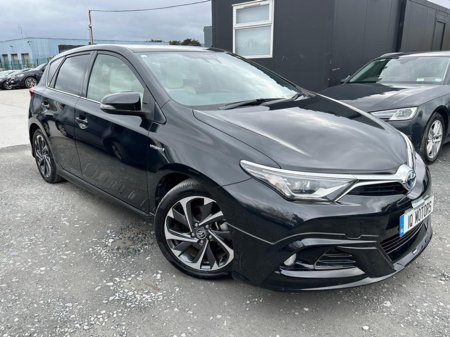 2017 Toyota Auris 1.8L Automatic Petrol Hybrid Low Mileage   (J5686)