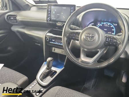 2023 Toyota Yaris Cross - thumbnail 12