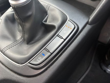 2020 Hyundai Kona Kauai Executive 5DR, Rear Parking Sensors, Air Conditioning, Bluetooth, Multi-Function Steering Wheel, Alloy Wheels, Lane Departure Warning, €21,900 thumbnail