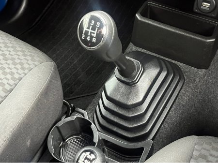 2023 Suzuki Jimny - thumbnail 21