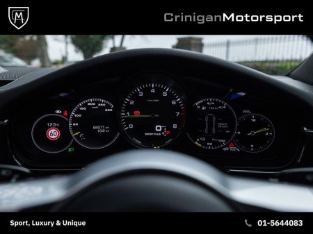 2020 Porsche Panamera - thumbnail 16