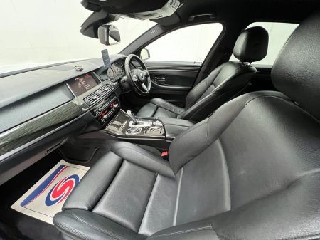 2016 BMW 5 Series - thumbnail 16