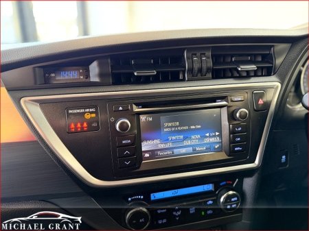 2014 Toyota Auris - thumbnail 20