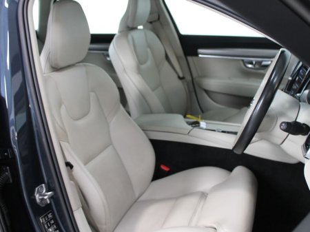 2020 Volvo V90 - thumbnail 12