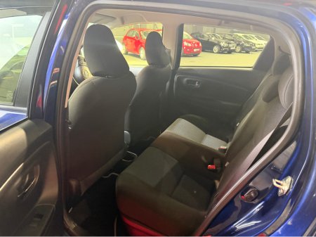 2019 Toyota Vitz Toyota Vitz 2019 Hybrid (immobiliser) €13,500 thumbnail