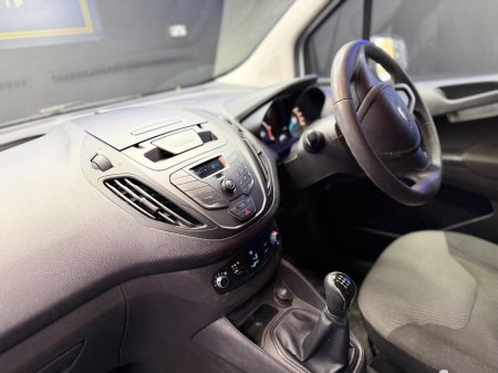 2017 Ford Courier  €6,400 thumbnail