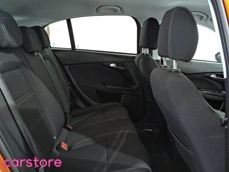 2023 Fiat Tipo - thumbnail 14