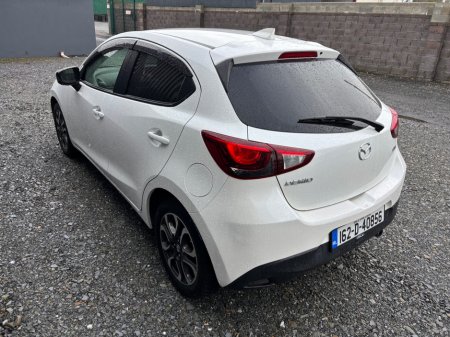 2016 Mazda Mazda2 - thumbnail 5