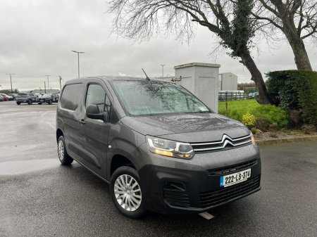 2022 Citroen Berlingo  €12,950 thumbnail