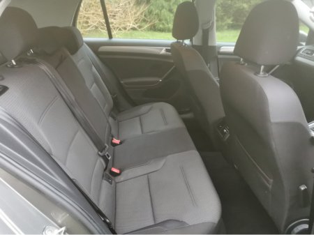 2016 Volkswagen Golf - thumbnail 17