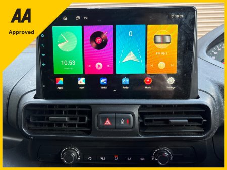 2020 Peugeot Partner - thumbnail 15