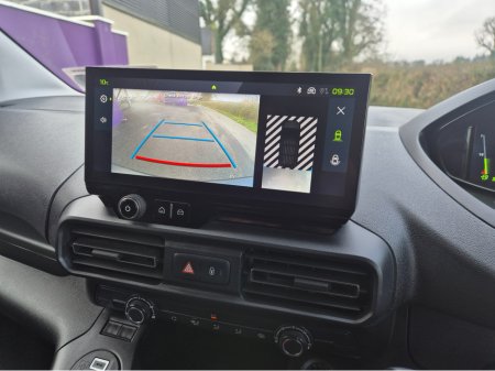 2024 Peugeot Partner - thumbnail 7