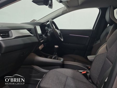 2023 Renault Captur TCe 90 Techno €23,900 thumbnail