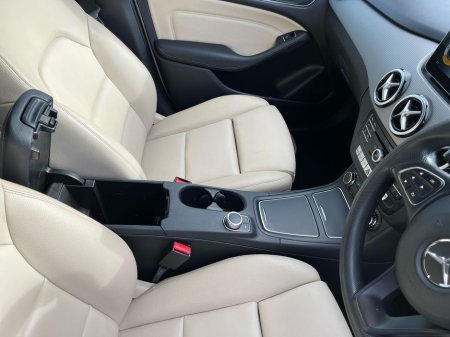 2018 Mercedes-Benz B Class - thumbnail 23