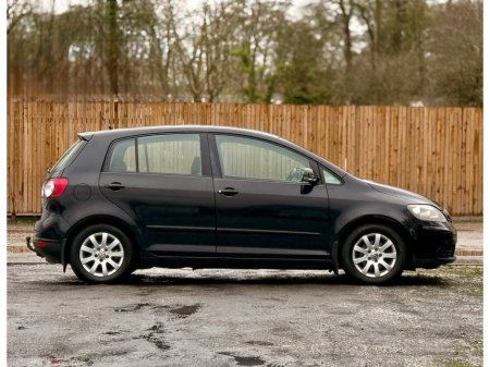 2006 Volkswagen Golf - thumbnail 15