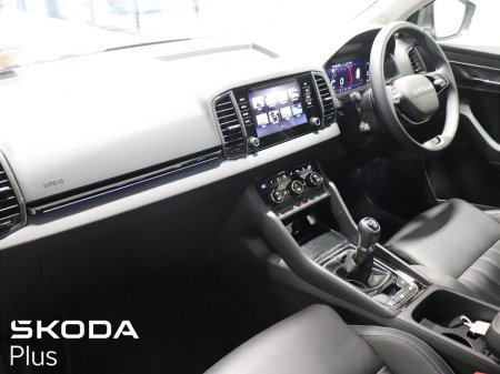 2025 Skoda Karoq SELECTION 2.0TDI 115HP €39,950 thumbnail