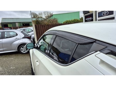 2019 Toyota C-HR - thumbnail 10