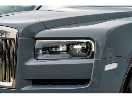 2023 Rolls-Royce Cullinan  €489,950 thumbnail