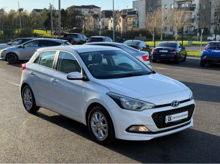 2017 Hyundai i20 - thumbnail 16
