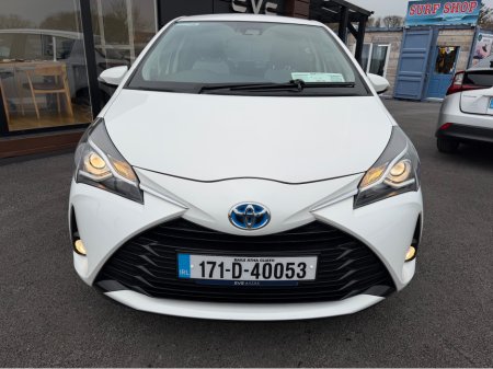 2017 Toyota Yaris Self charge Hybrid - Low Mileage - Fantastic Spec €14,750 thumbnail