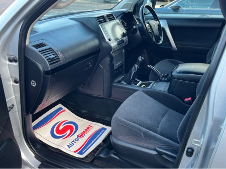 2023 Toyota Landcruiser - thumbnail 6