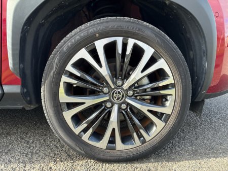 2022 Toyota Yaris Cross - thumbnail 5