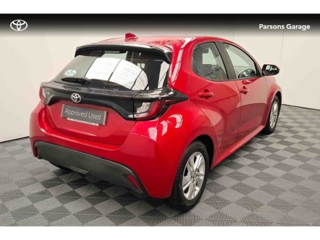 2024 Toyota Yaris 1.5 LUNA 4DR €23,995 thumbnail