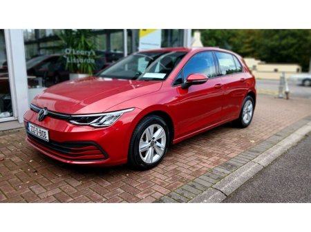 2023 Volkswagen Golf 2.0 TDI 115HP Life, Kings Red, 1 owner. €28,950