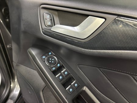 2021 Ford Focus 1.5 TDCi 120PS ST-Line €18,950 thumbnail