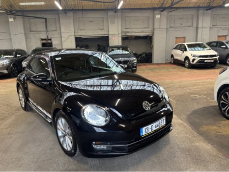 2013 Volkswagen Beetle - thumbnail 5