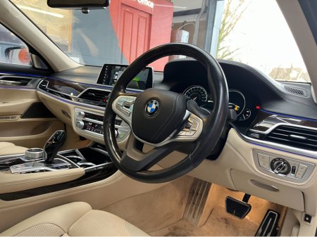 2017 BMW 7 Series ONLY €24950! 2017 BMW 740E iPERFORMANCE 2.0 AUTOMATIC / CRUISE CONTROL / 360° PARKING CAMERA / ELECTRIC MEMORY, HEATED & MASSAGING SEATS / PANORAMIC SUNROOF €24,950 thumbnail