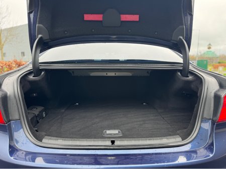 2017 BMW 5 Series - thumbnail 9