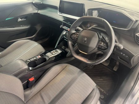 2022 Peugeot 208 Electric 136bhp (50 kWh) Allure Pack €16,975 thumbnail