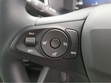 2026 Opel Corsa ELEGANCE 1.2TURBO 100BHP **5 YEARS WARRANTY** €28,950 thumbnail