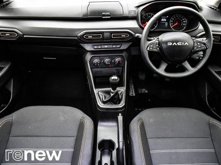 2025 Dacia Sandero Stepway Essential TCe 90 GSR2 €20,900 thumbnail