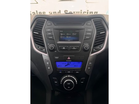 2015 Hyundai Santa Fe COMMERCIAL 4WD EXECUTIVE 4DR €11,800 thumbnail