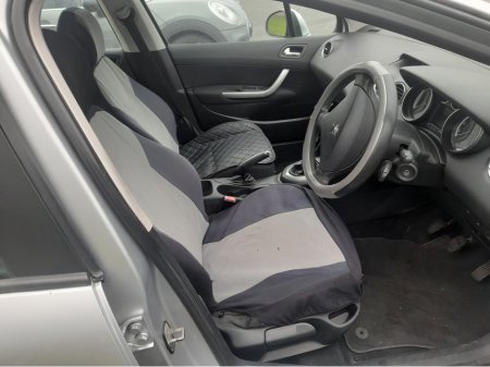 2008 Peugeot 308 - thumbnail 4