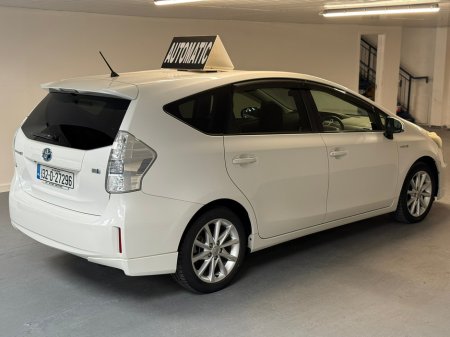 2013 Toyota Prius  €12,490 thumbnail