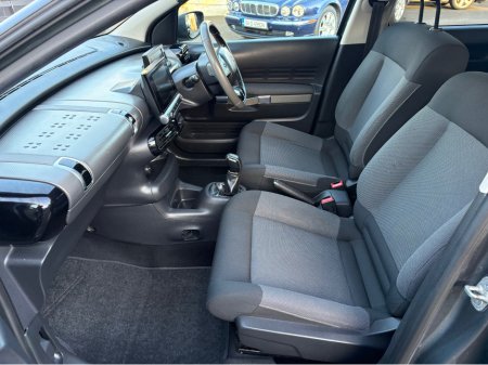 2017 Citroen C4 Cactus - thumbnail 13