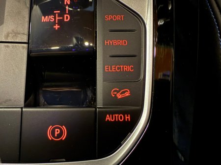 2023 BMW X3  €44,900 thumbnail