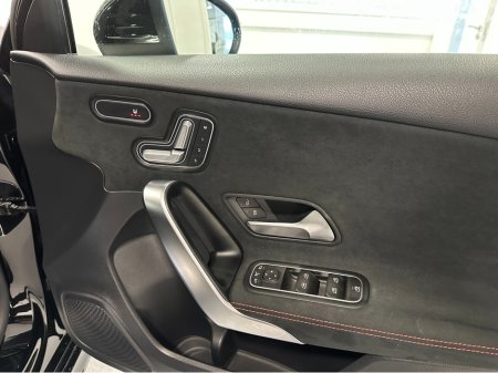 2019 Mercedes-Benz A Class (191) A200D AMG AUTO LOW KMS €25,950 thumbnail