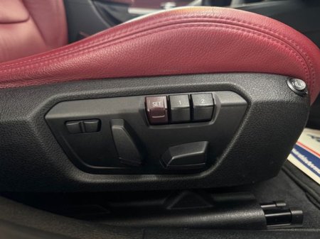 2015 BMW 3 Series - thumbnail 22