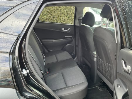 2022 Hyundai Kona - thumbnail 9