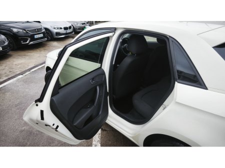 2014 Audi A1 1.6 TDI SE SPORTBACK 105PS  1 Year Warranty €10,950 thumbnail