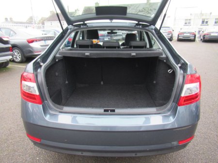 2018 Skoda Octavia TDI SE Technology 115PS 5DR AU €15,750 thumbnail