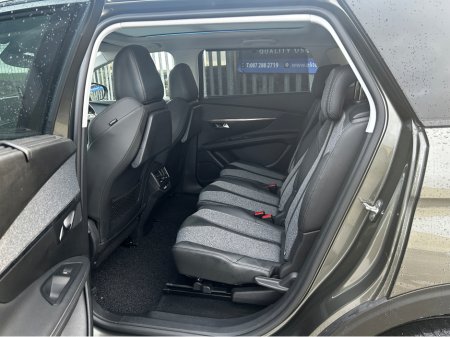 2020 Peugeot 5008 7 seater automatic sunroof high spec €29,995 thumbnail