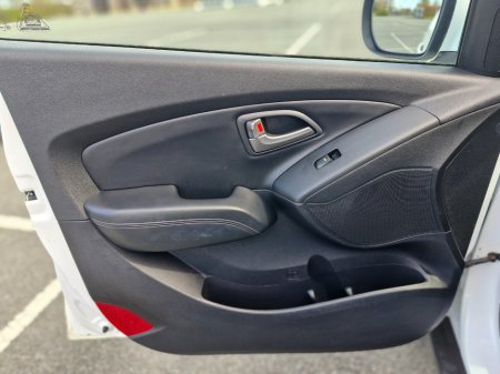 2015 Hyundai ix35 - thumbnail 14