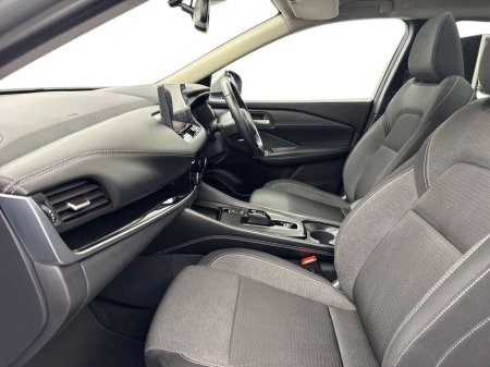 2023 Nissan Qashqai - view 2