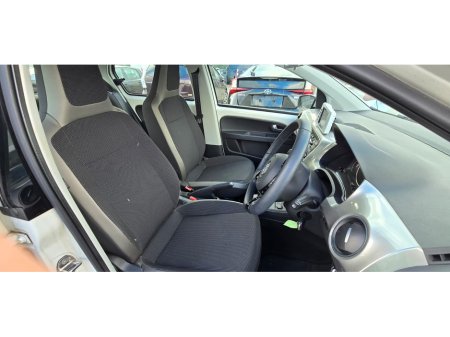 2014 Volkswagen up! - thumbnail 22