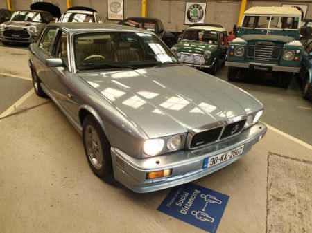 1990 Jaguar XJR STUNNING RARE CAR// SUPERB COLOUR COMBO//ONLY 50 EURO A YEAR ROAD TAX//  251 BHP// €14,999